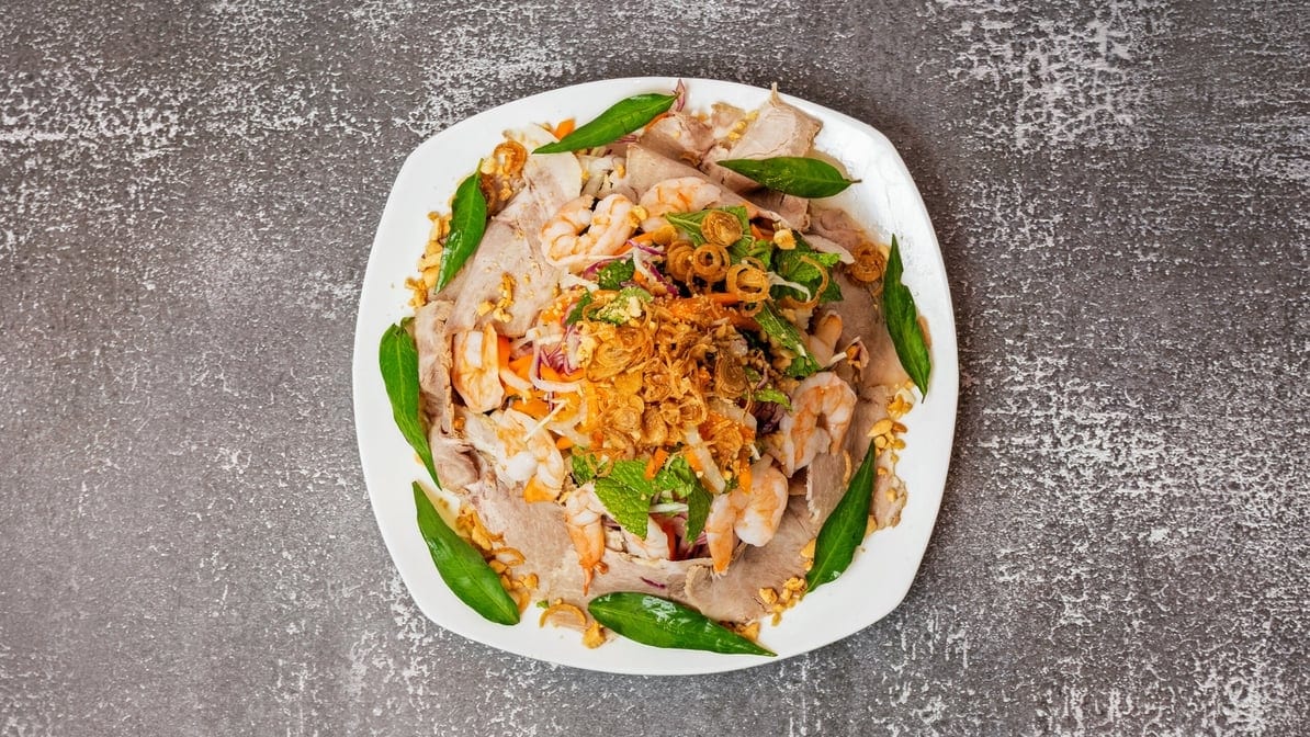 9. Goi Tom Thit / Pork and Shrimp Salad.