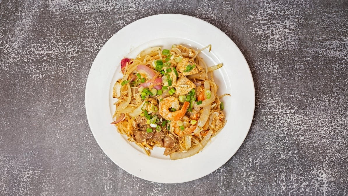 23. Pad Thai Combination: Beef, Shrimp & Chicken.